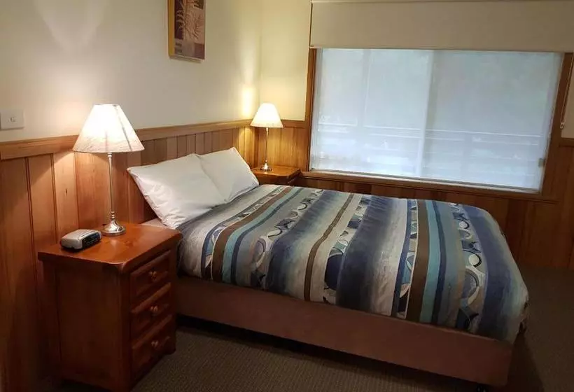 Driftwood Strahan Villas