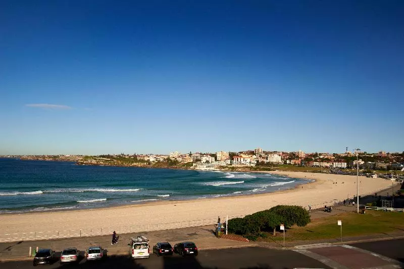 Holiday Inn & Suites Sydney Bondi Junction, An Ihg