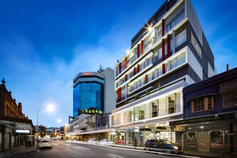 Holiday Inn & Suites Sydney Bondi Junction, An Ihg