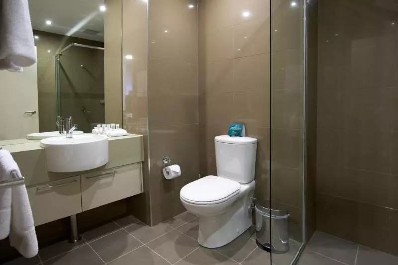 Holiday Inn & Suites Sydney Bondi Junction, An Ihg