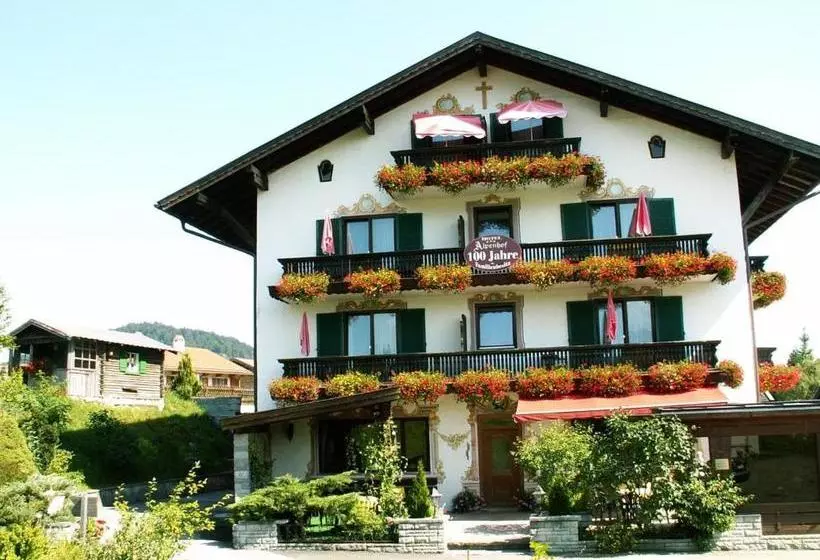 ホテル Alpenhof Wallgau