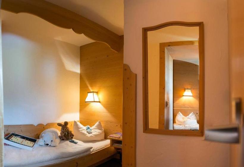 בית מלון כפרי Alpenhof Wallgau