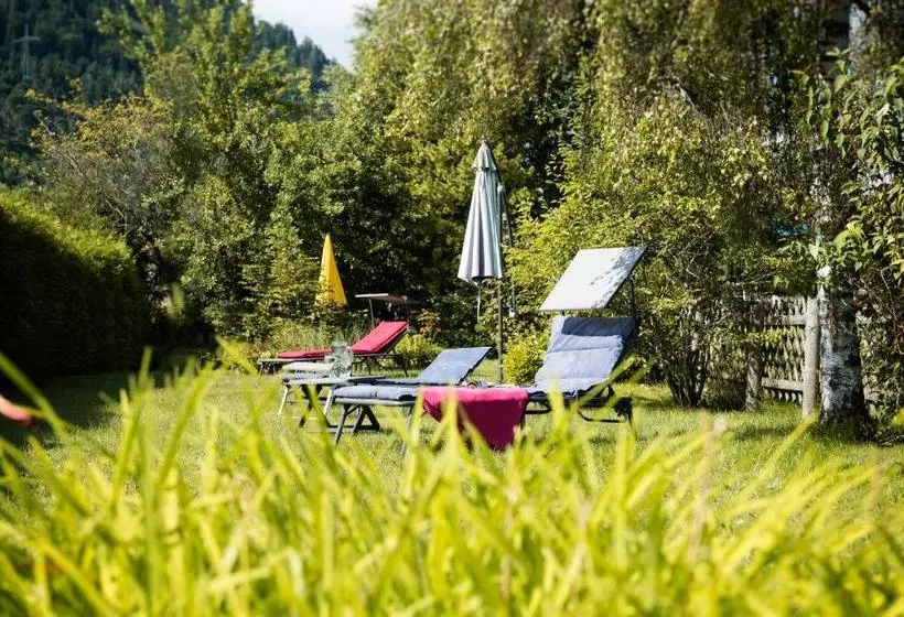 ホテル Alpenhof Wallgau