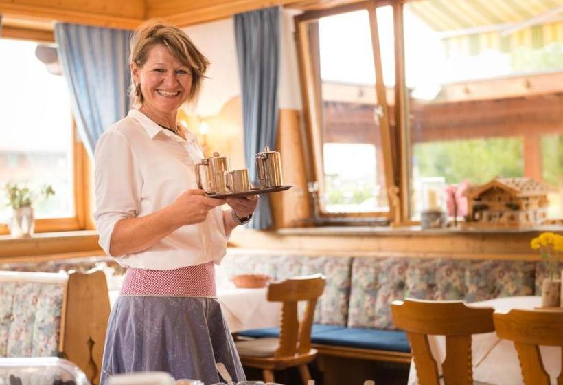 בית מלון כפרי Alpenhof Wallgau