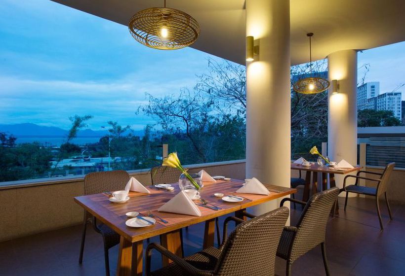 호텔 Hongyuewan Holiday  Fuxian Lake