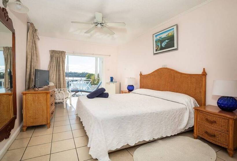 هتل Auberge Seraphine