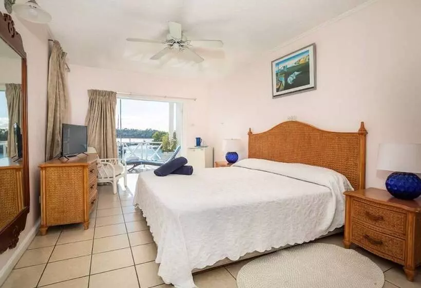 هتل Auberge Seraphine