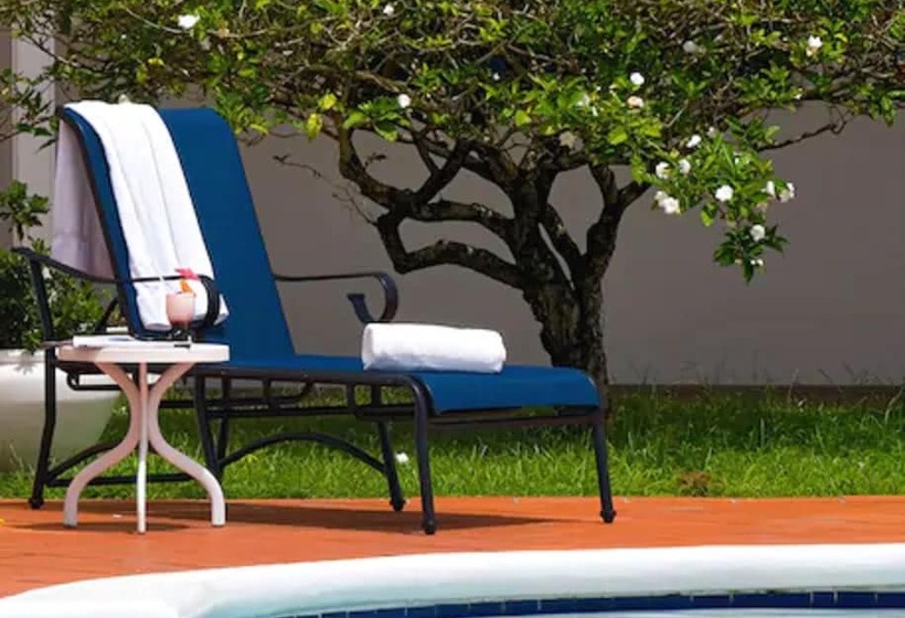 هتل Auberge Seraphine