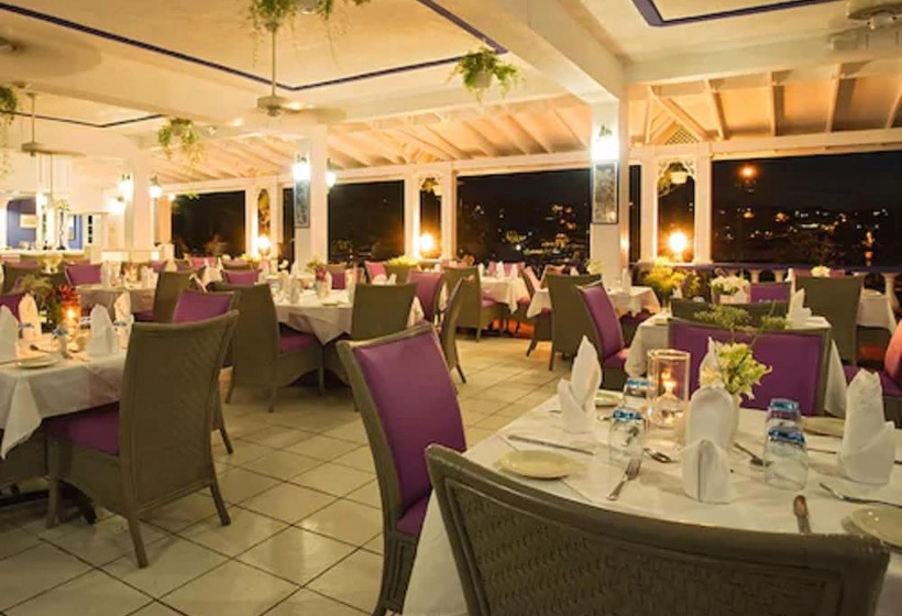 هتل Auberge Seraphine