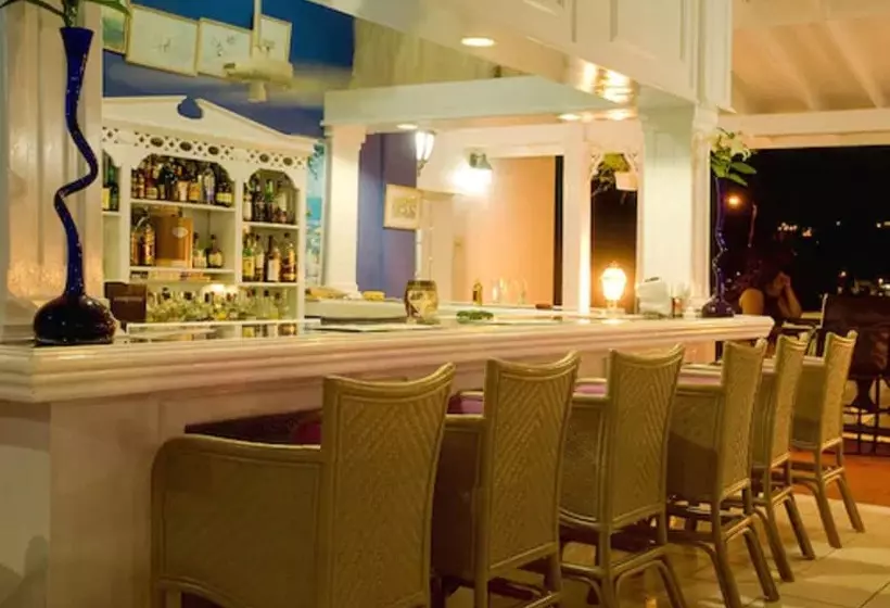 هتل Auberge Seraphine