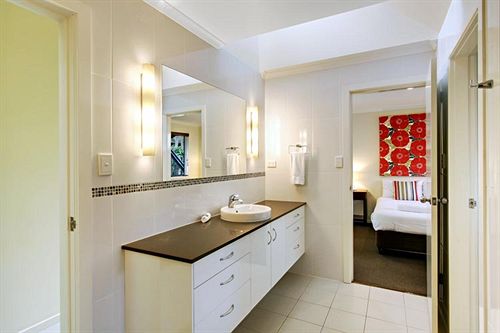 Отель Beach House @ Tallows