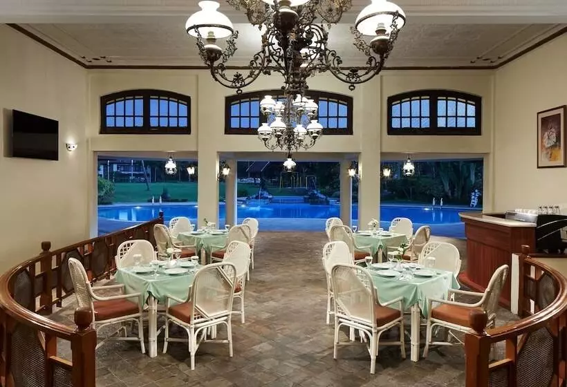 él Hotel Kartika Wijaya Batu