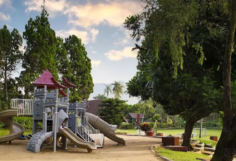 él Hotel Kartika Wijaya Batu