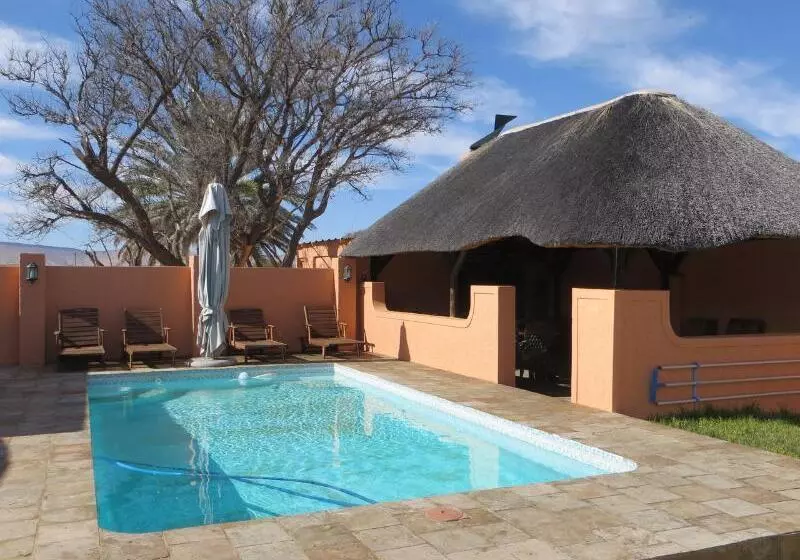 Отель Goibib Mountain Lodge