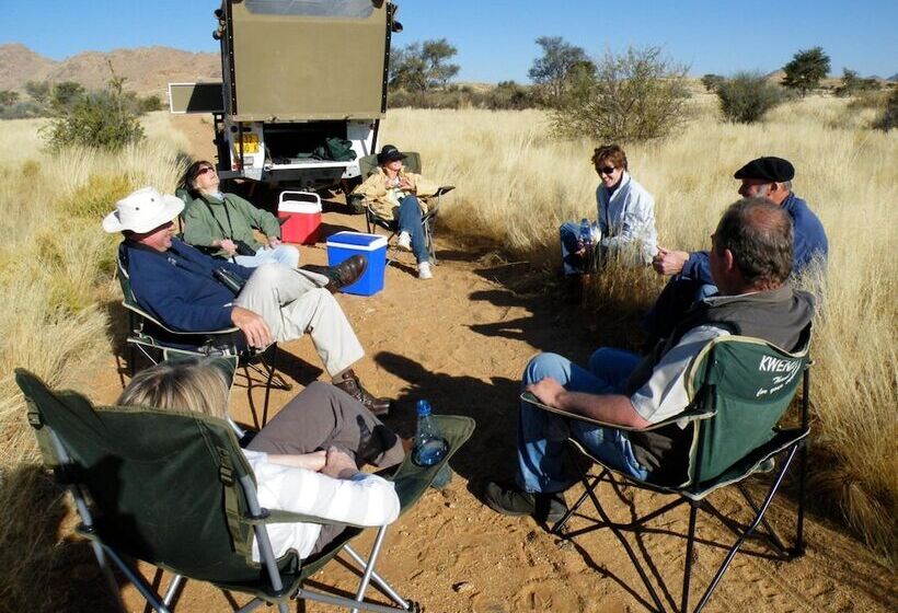 Отель Goibib Mountain Lodge