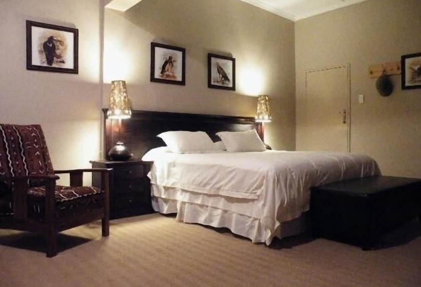 Отель Goibib Mountain Lodge