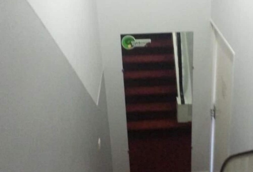 酒店 Hôtel Le Hussard