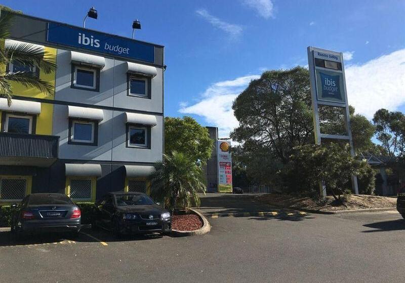 ホテル Ibis Budget Enfield