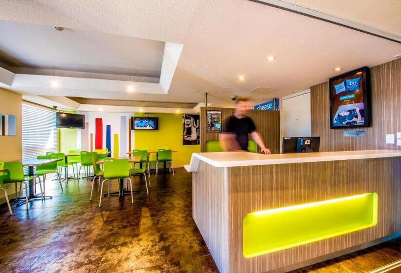 ホテル Ibis Budget Fawkner