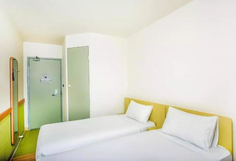 호텔 Ibis Budget Fawkner