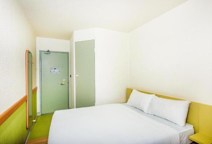 ホテル Ibis Budget Fawkner