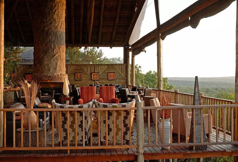 Отель Manyatta Rock Camp Kwa Madwala Private Game Reserve
