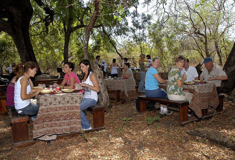 Отель Manyatta Rock Camp Kwa Madwala Private Game Reserve