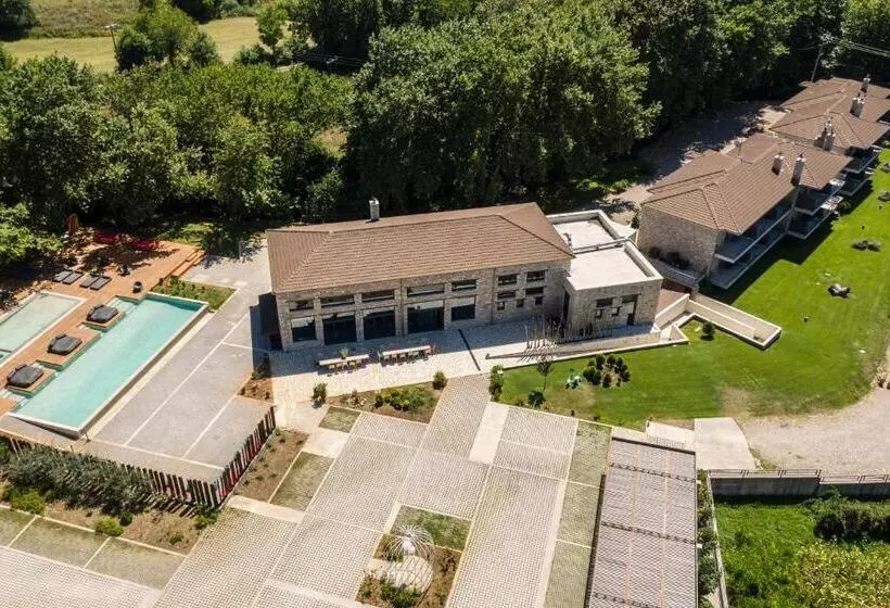 בית מלון כפרי Oniropetra Boutique