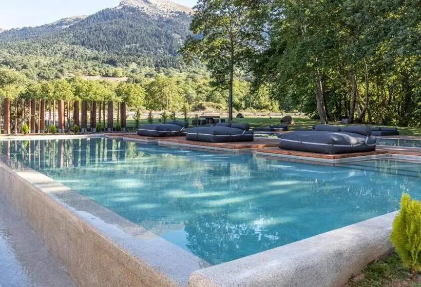 בית מלון כפרי Oniropetra Boutique