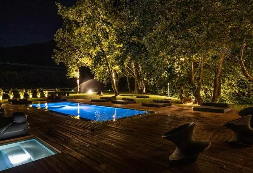 בית מלון כפרי Oniropetra Boutique