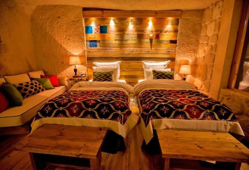 هتل Queens Cave Cappadocia