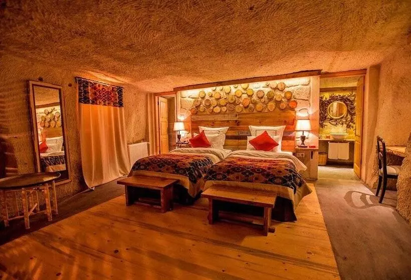 هتل Queens Cave Cappadocia