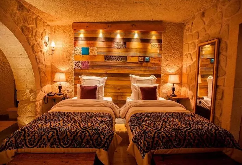 هتل Queens Cave Cappadocia
