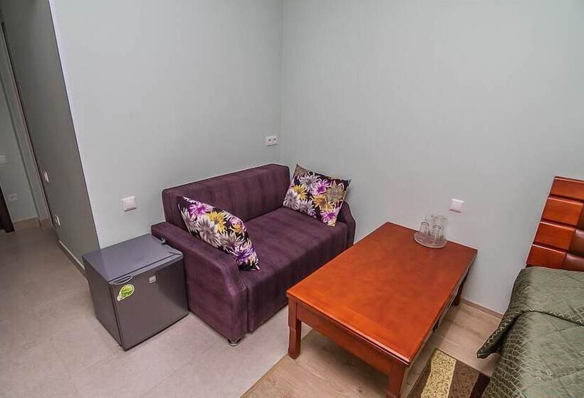 فندق Raduga Prestige