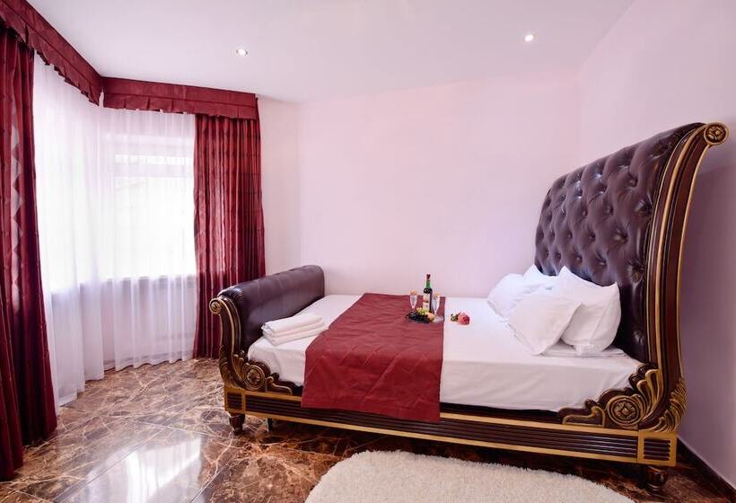 فندق Raduga Prestige