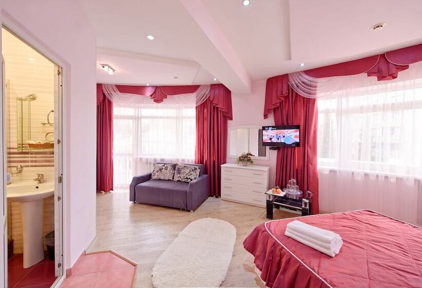 فندق Raduga Prestige