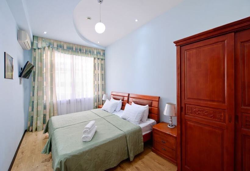 فندق Raduga Prestige