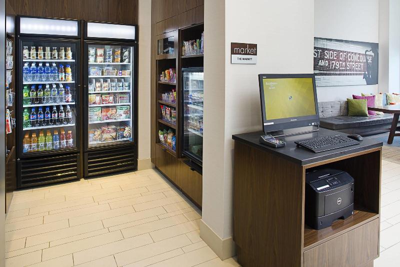 בית מלון כפרי Residence Inn By Marriott The Bronx At Metro Center Atrium