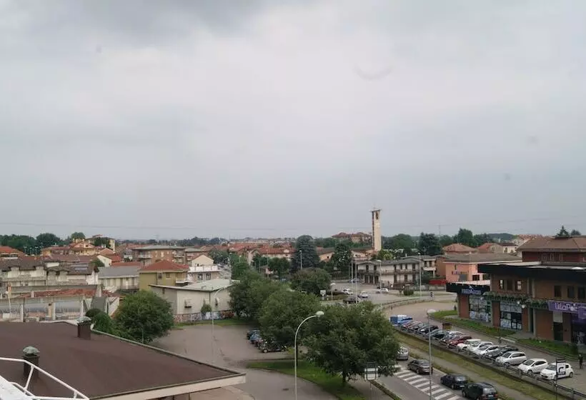 Отель Ristorante Novara Expo