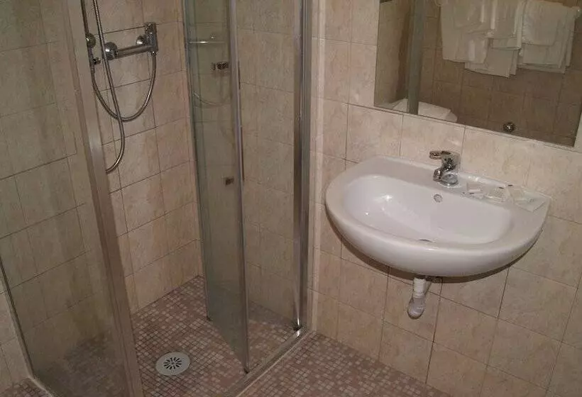 Отель Ristorante Novara Expo