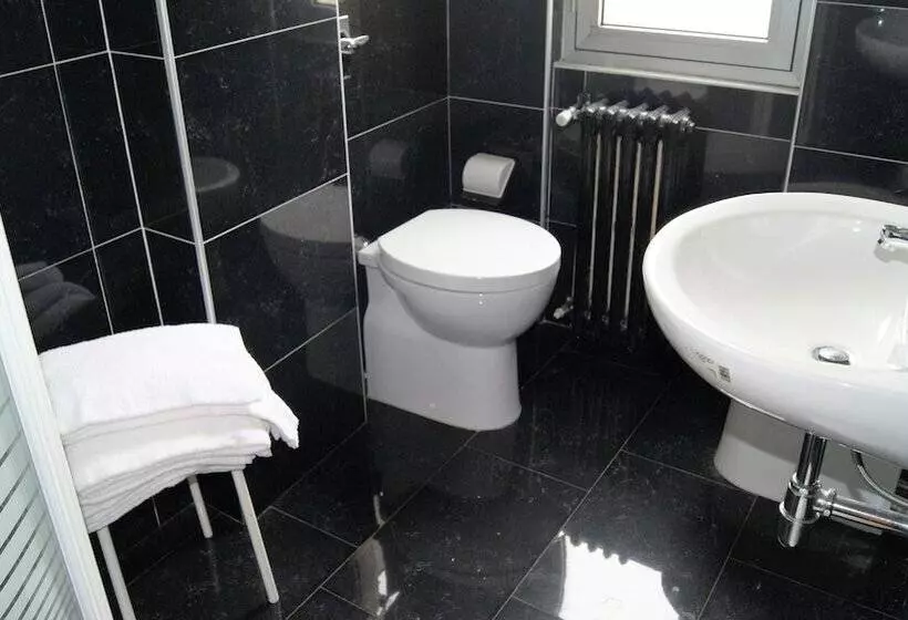 Отель Ristorante Novara Expo