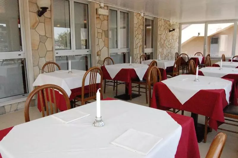 Отель Ristorante Novara Expo