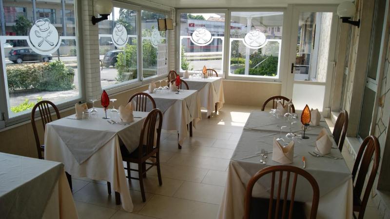 Отель Ristorante Novara Expo