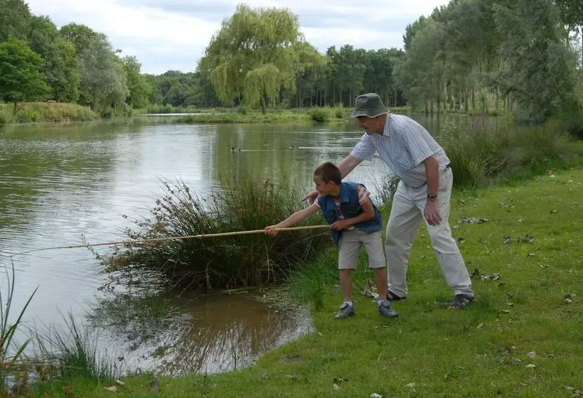 호텔 Camping Officiel Siblu Domaine De Dugny