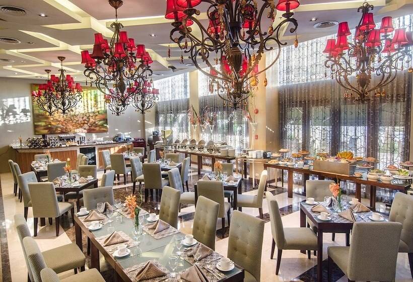 فندق The Avenue Plaza