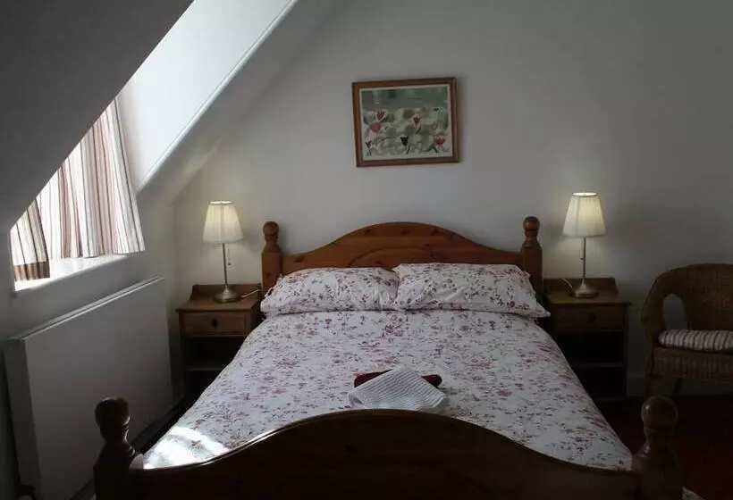 هتل The Cross Keys