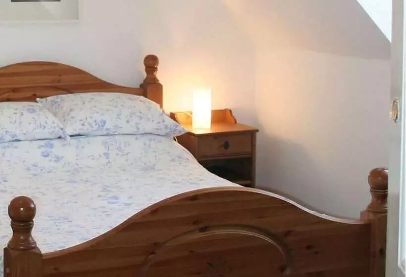 هتل The Cross Keys