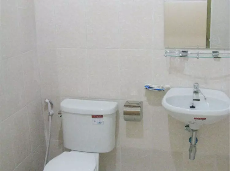 Отель The Green House