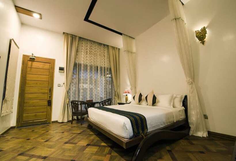 هتل Yadanarpon Dynasty