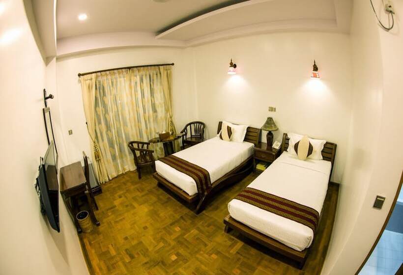 هتل Yadanarpon Dynasty